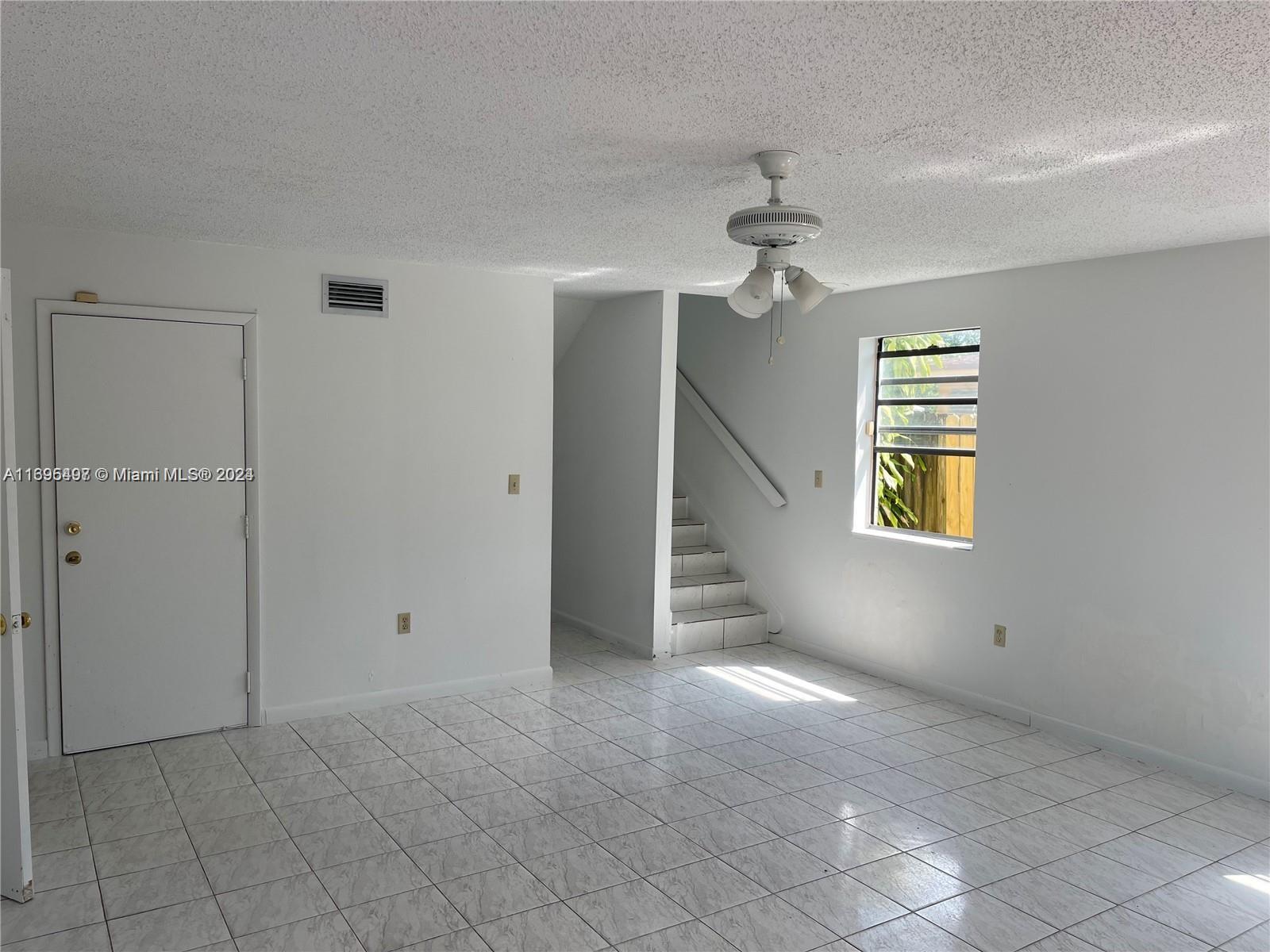 9860 SW 83rd St, Miami, Florida image 4