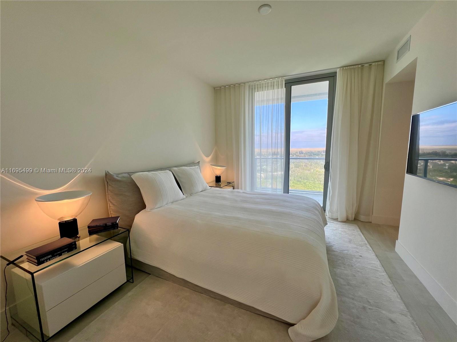 2000 Metropica Way #903, Sunrise, Florida image 20