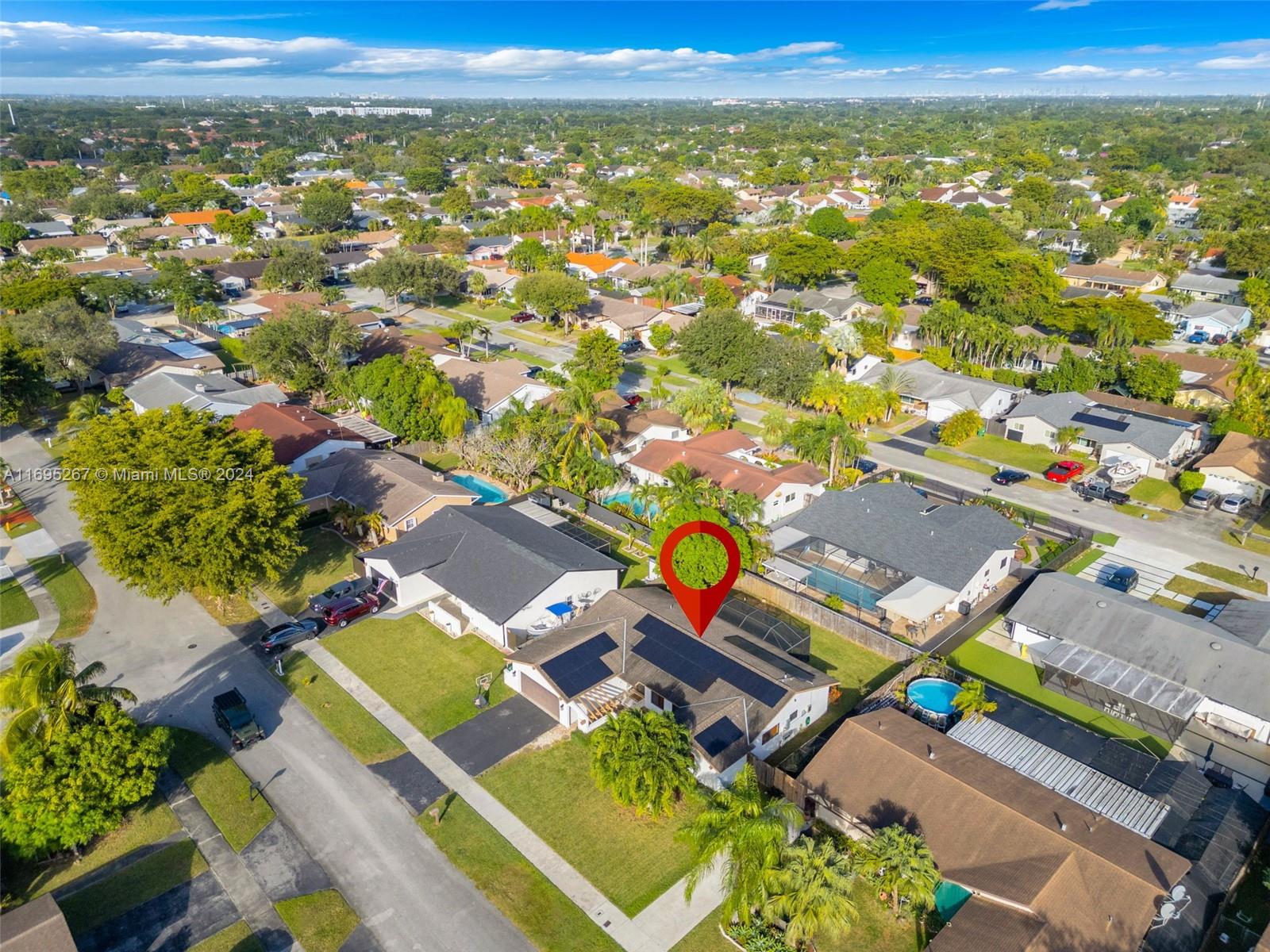 11011 SW 141st Ave, Miami, Florida image 35