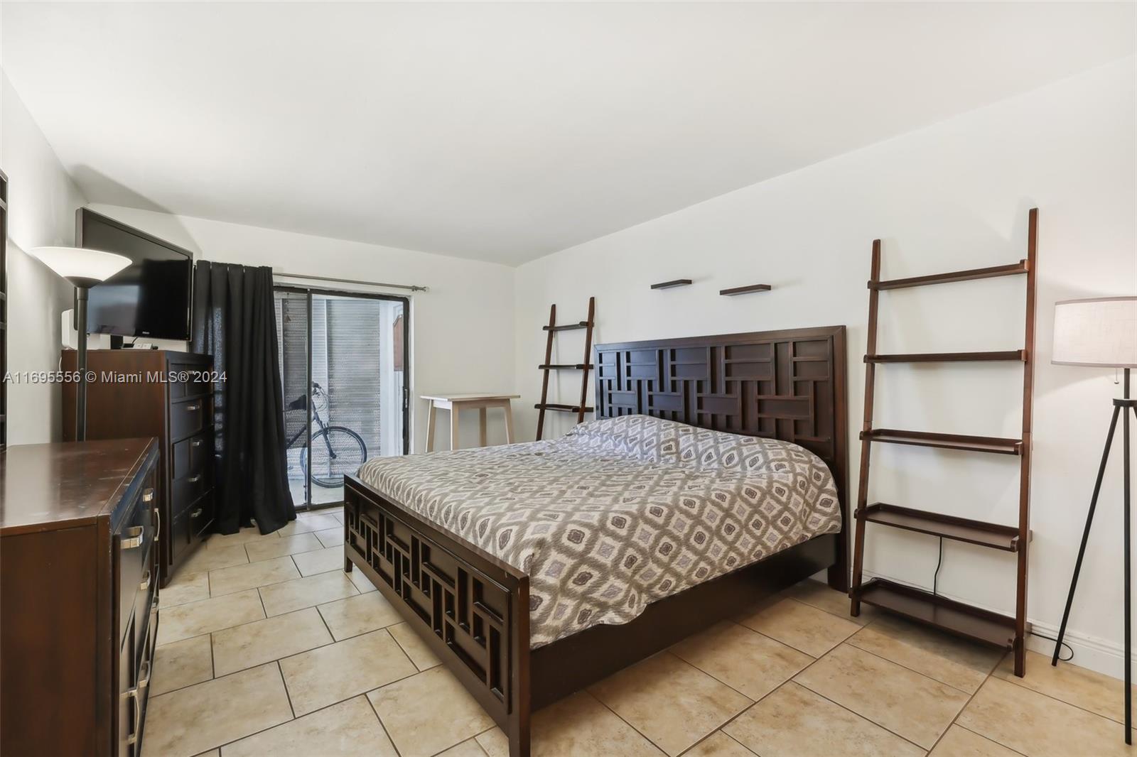 6655 W Broward Blvd #401, Plantation, Florida image 17