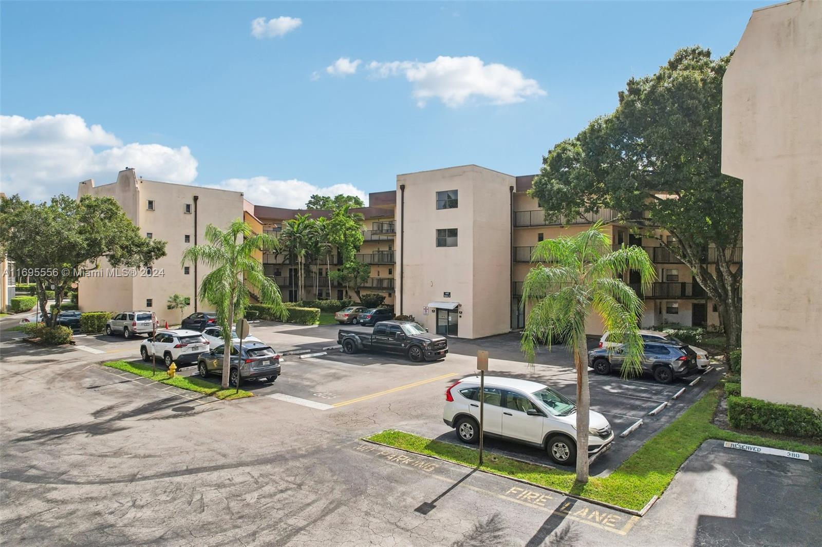 6655 W Broward Blvd #401, Plantation, Florida image 31