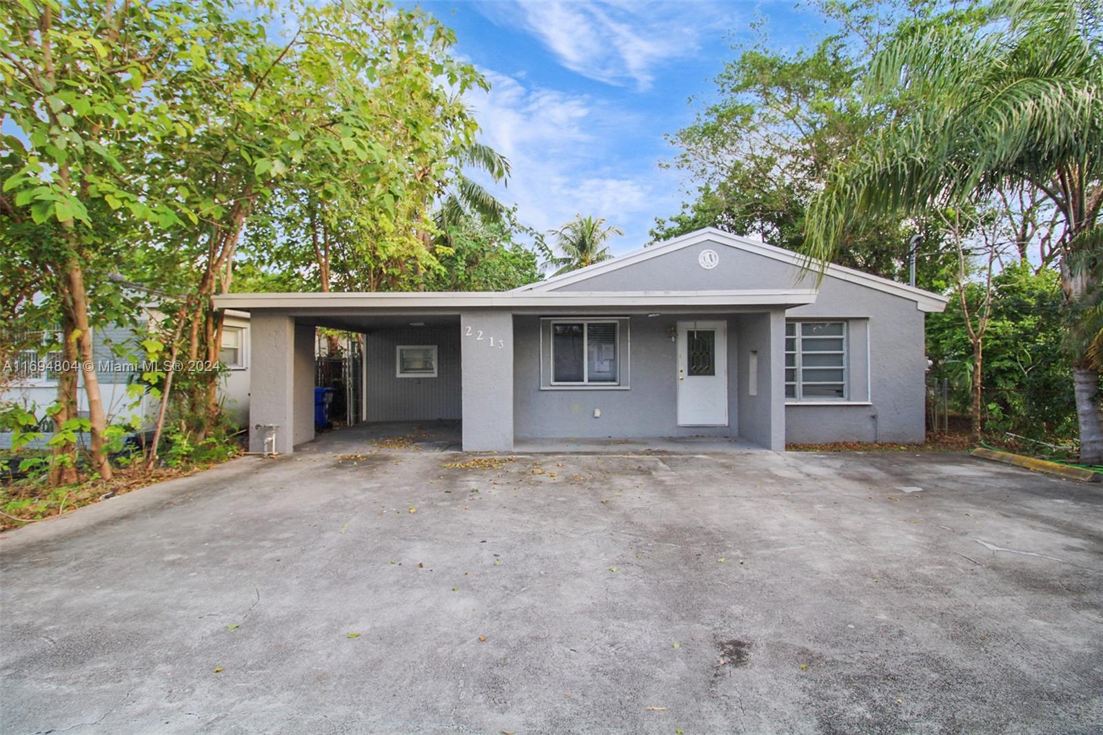 2213 Grant St, Hollywood, Florida image 1