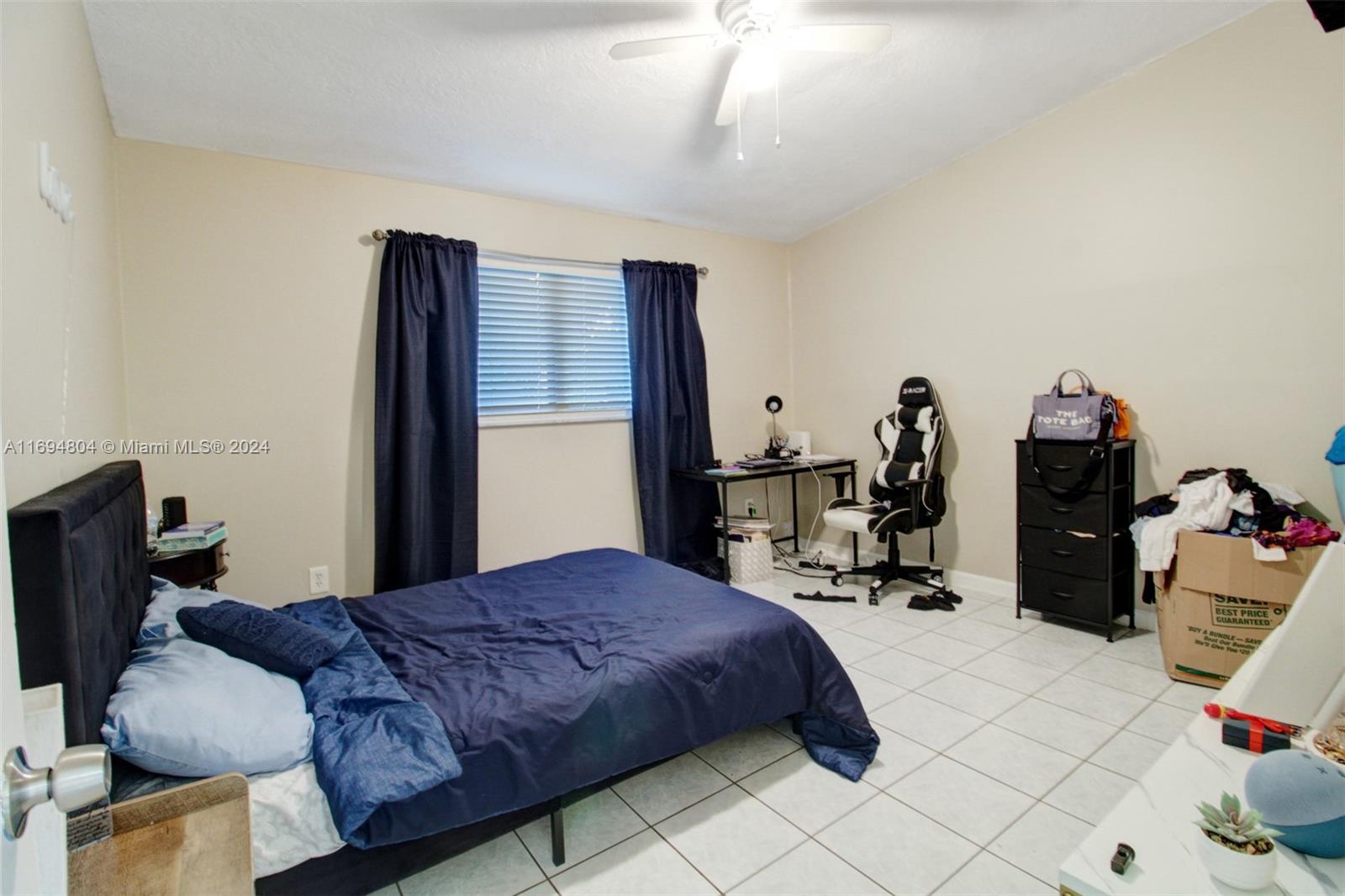 2213 Grant St, Hollywood, Florida image 9