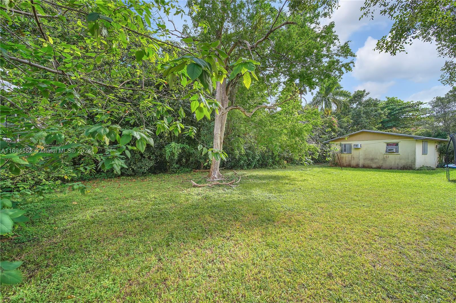 3583 Marler Ave, Miami, Florida image 3