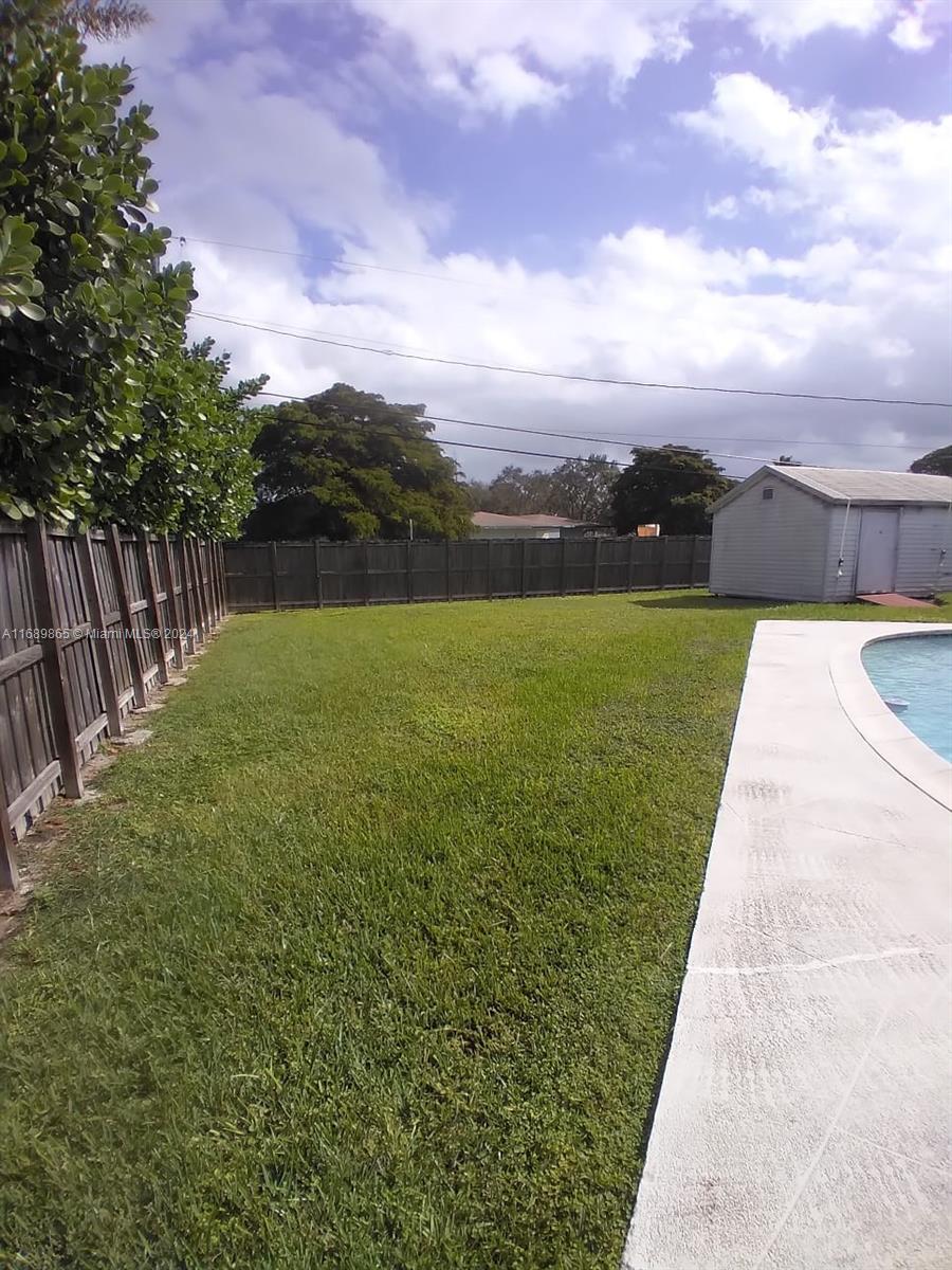 10193 SW 202nd Ter, Cutler Bay, Florida image 36