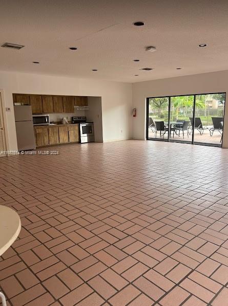 2060 Bayberry Dr #2060, Pembroke Pines, Florida image 26