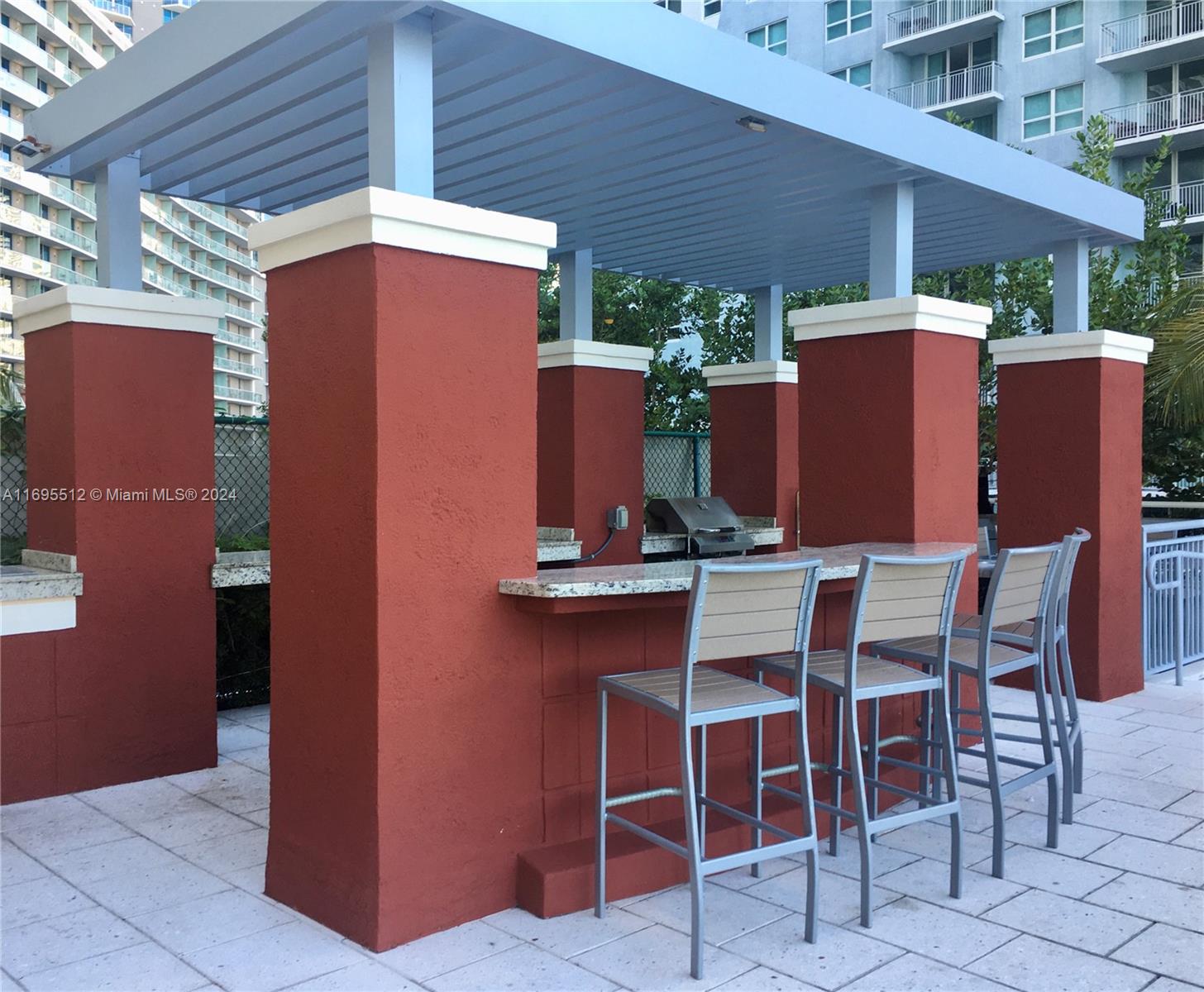 1155 S Brickell Bay Dr #605, Miami FL 33131