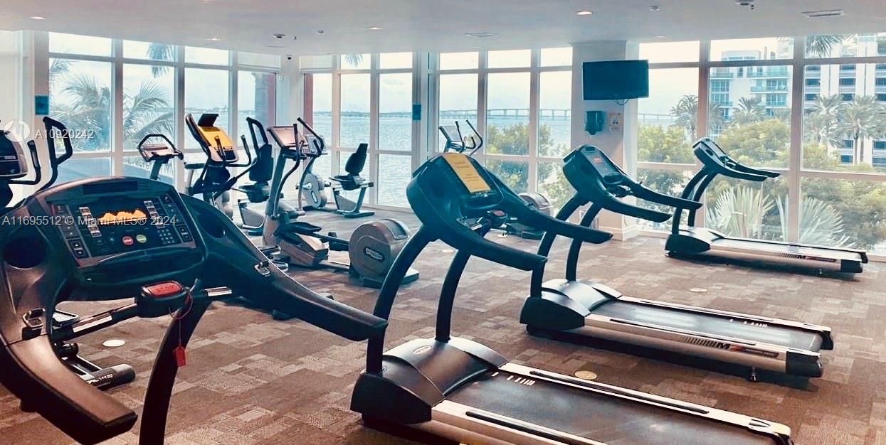 1155 S Brickell Bay Dr #605, Miami FL 33131