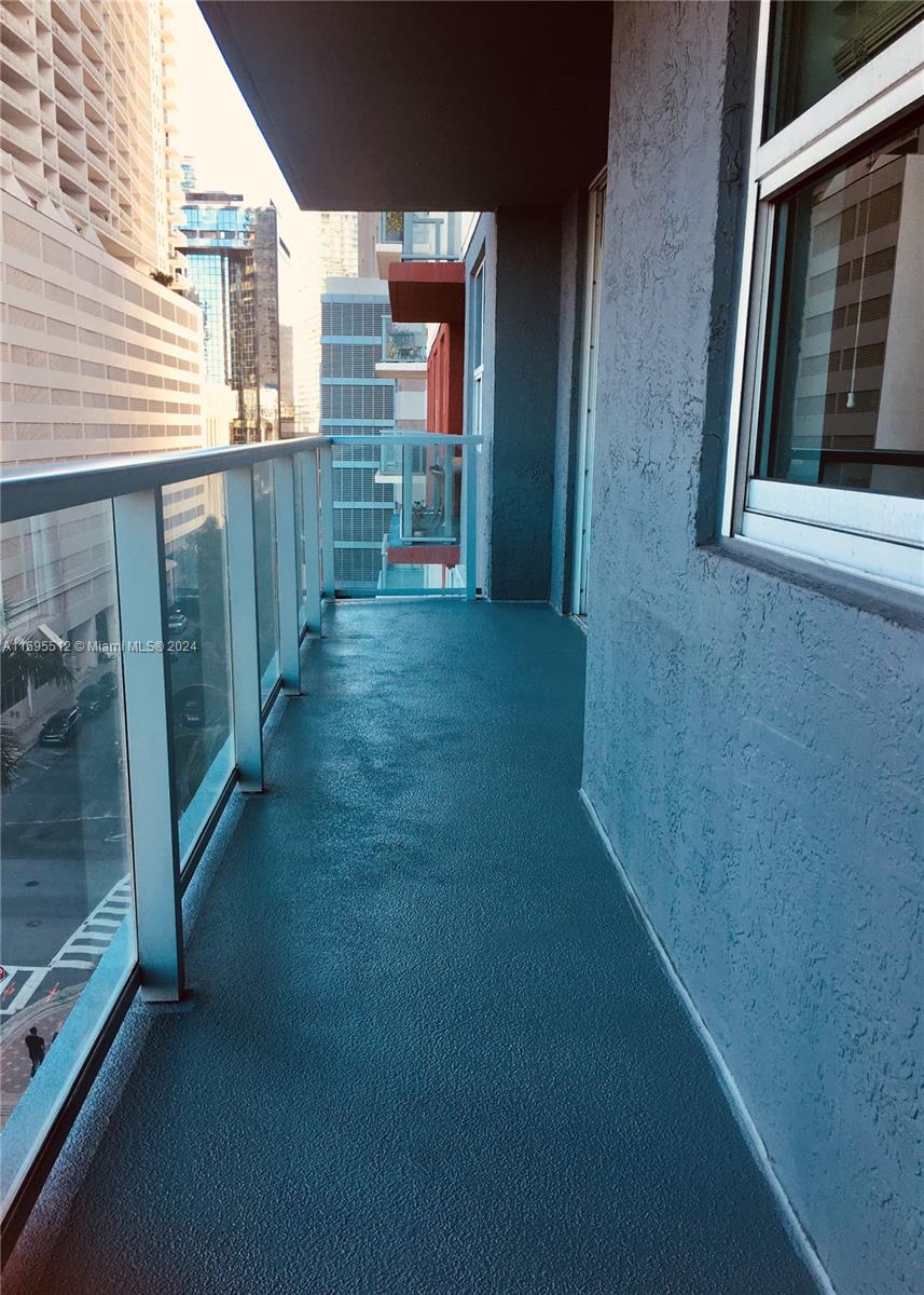 1155 S Brickell Bay Dr #605, Miami FL 33131