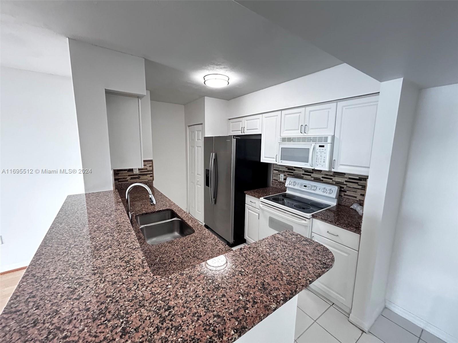 1155 S Brickell Bay Dr #605, Miami FL 33131
