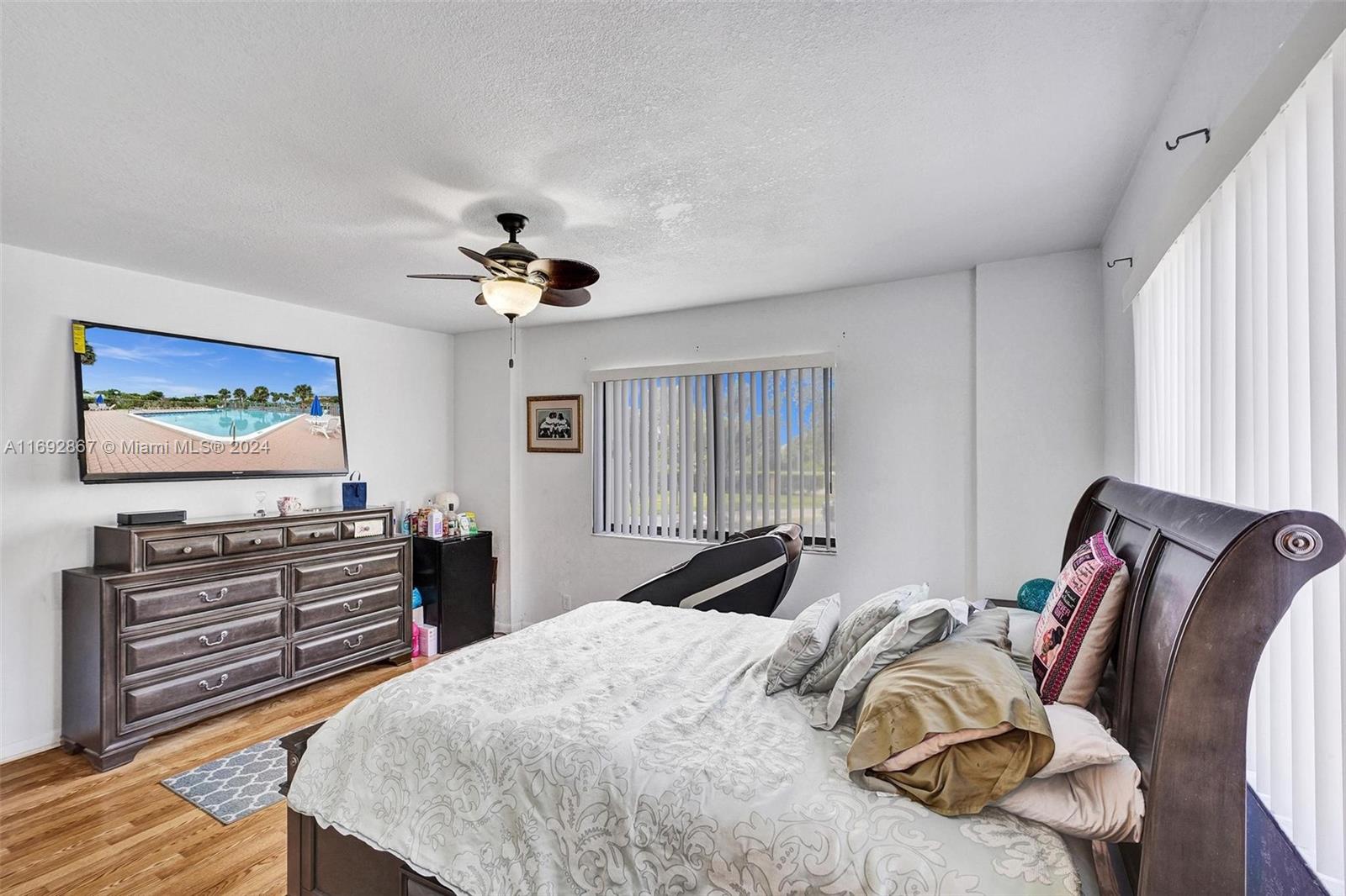 8010 Hampton Blvd #211, North Lauderdale, Florida image 21