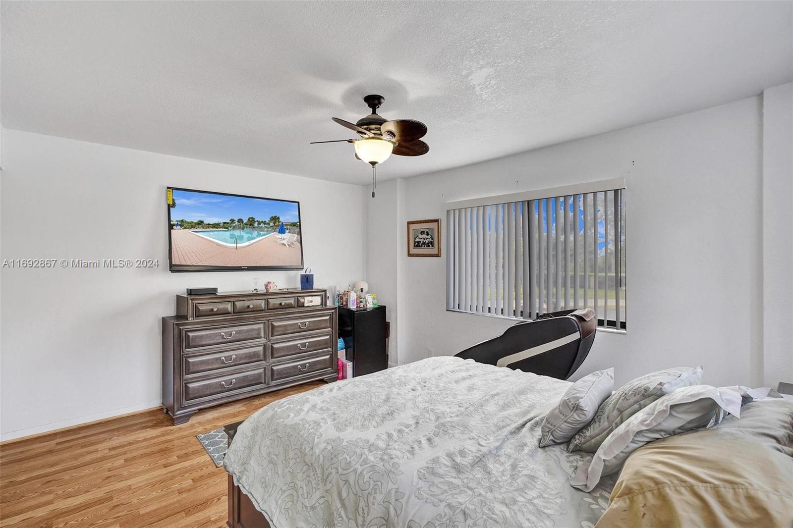 8010 Hampton Blvd #211, North Lauderdale, Florida image 23