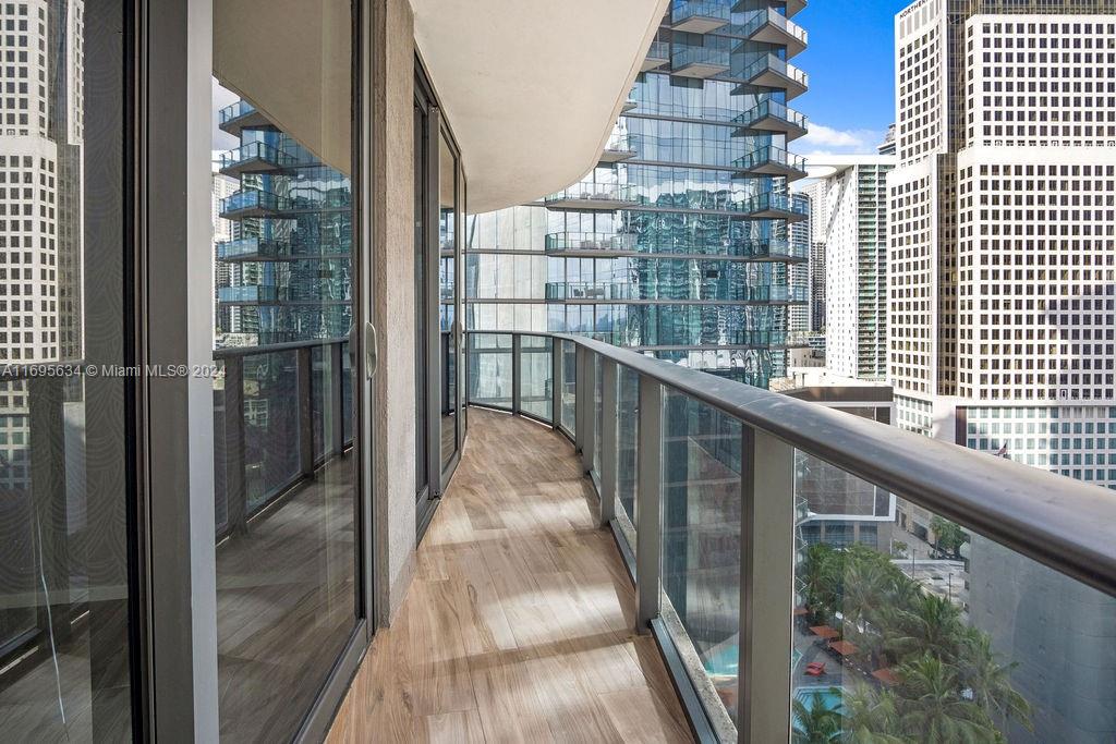 801 S Miami Ave #1805, Miami FL 33130