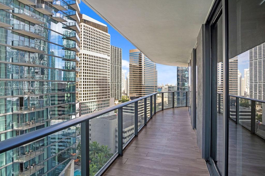 801 S Miami Ave #1805, Miami FL 33130