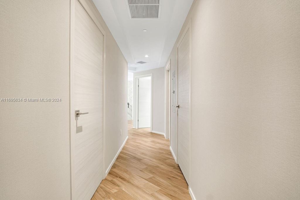 801 S Miami Ave #1805, Miami FL 33130