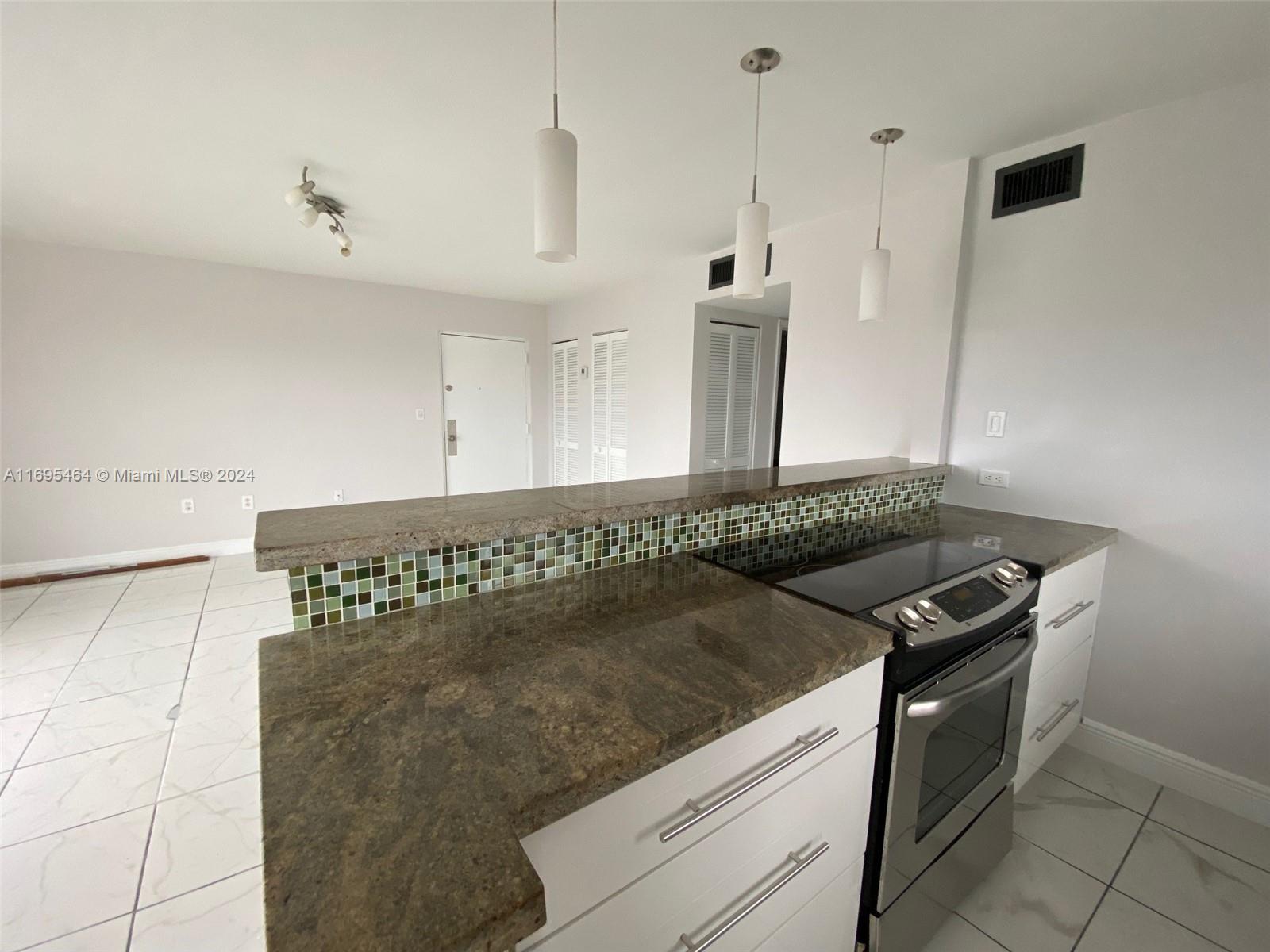 16508 NE 26th Ave #601, North Miami Beach, Florida image 15