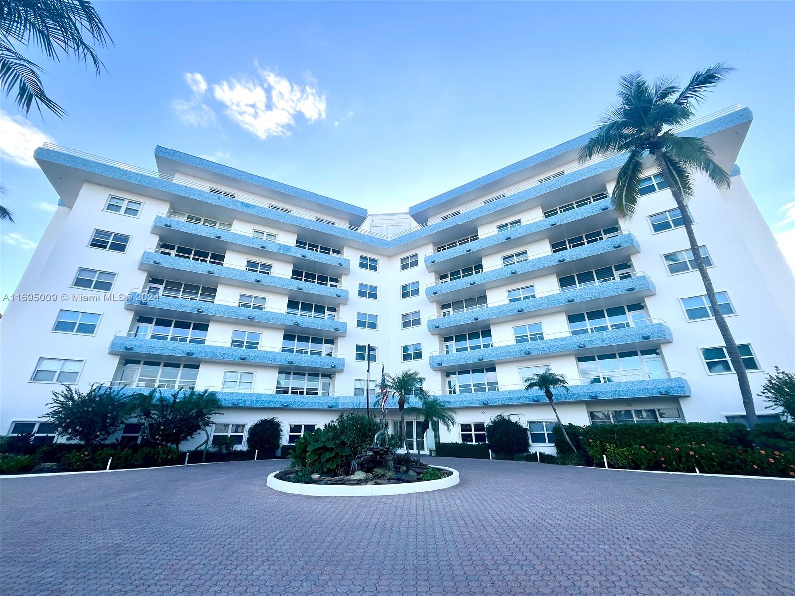 220 Seaview Ct #504, Marco Island, Florida image 19