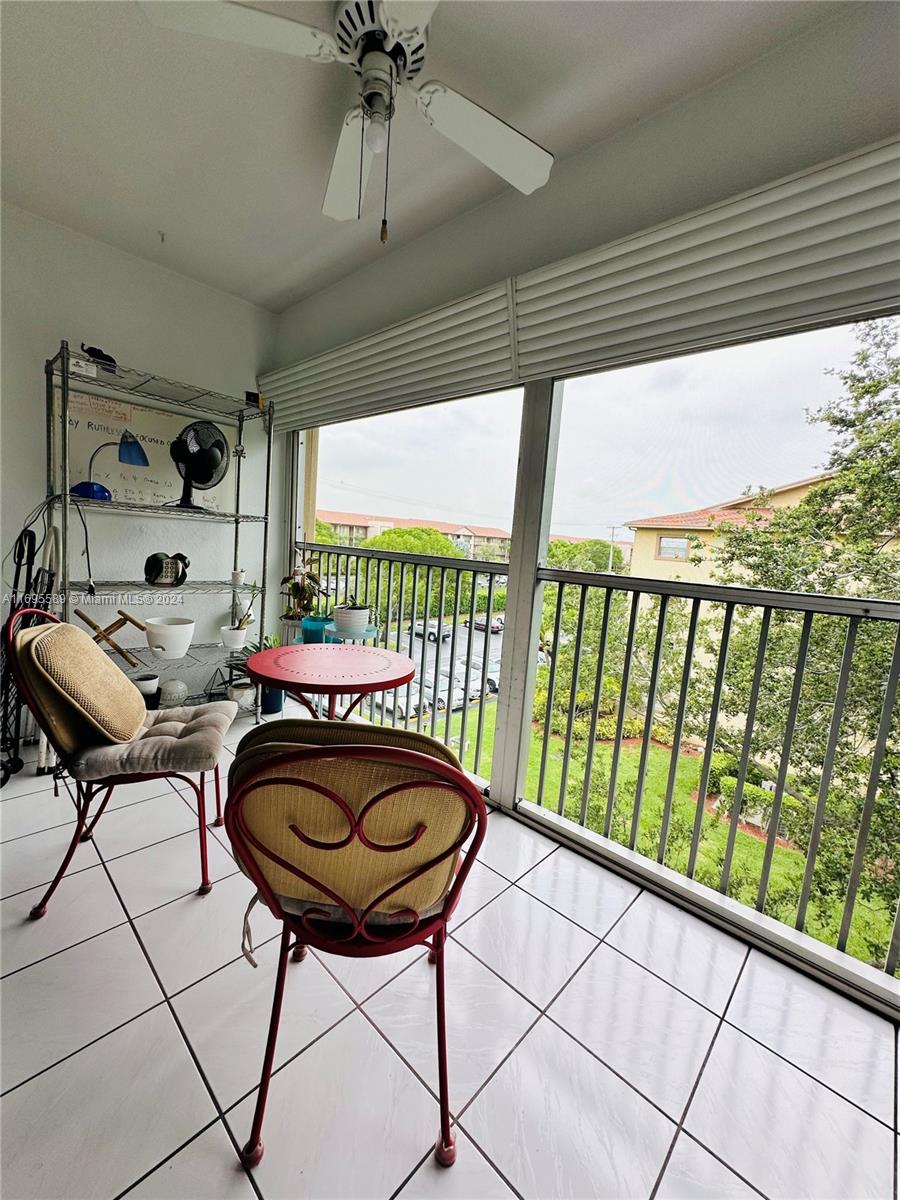 1400 SW 124th Ter #402Q, Pembroke Pines, Florida image 14