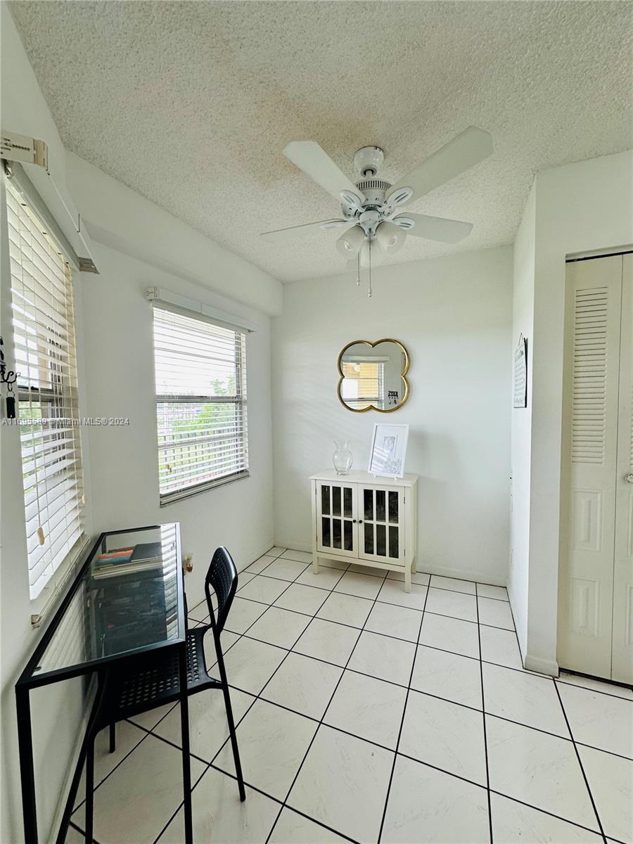 1400 SW 124th Ter #402Q, Pembroke Pines, Florida image 33