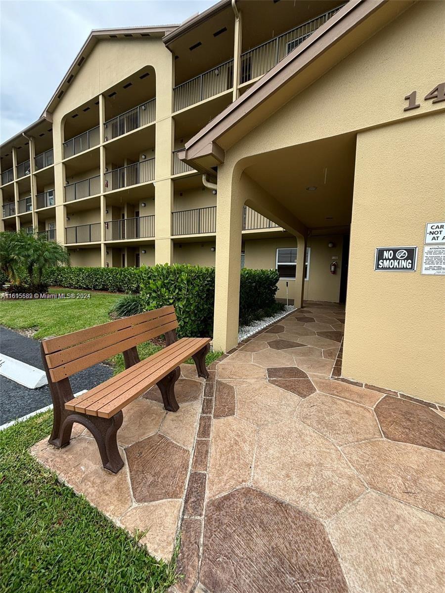 1400 SW 124th Ter #402Q, Pembroke Pines, Florida image 37