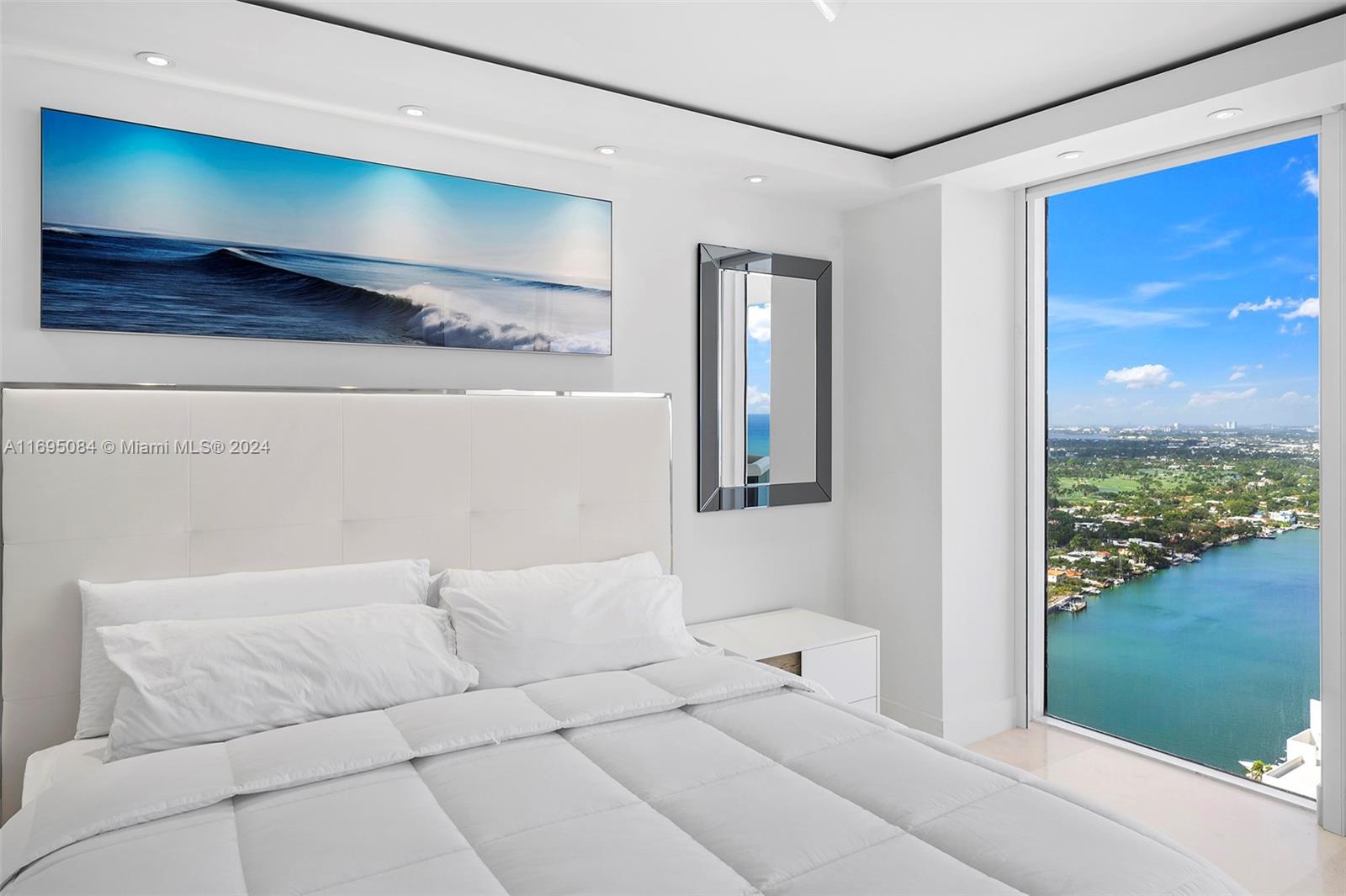 4779 Collins Ave #3908, Miami Beach FL 33140
