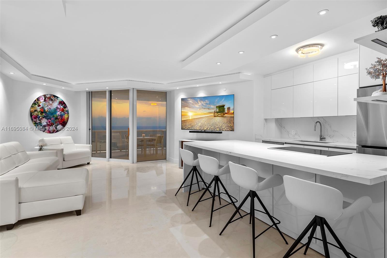 4779 Collins Ave #3908, Miami Beach FL 33140