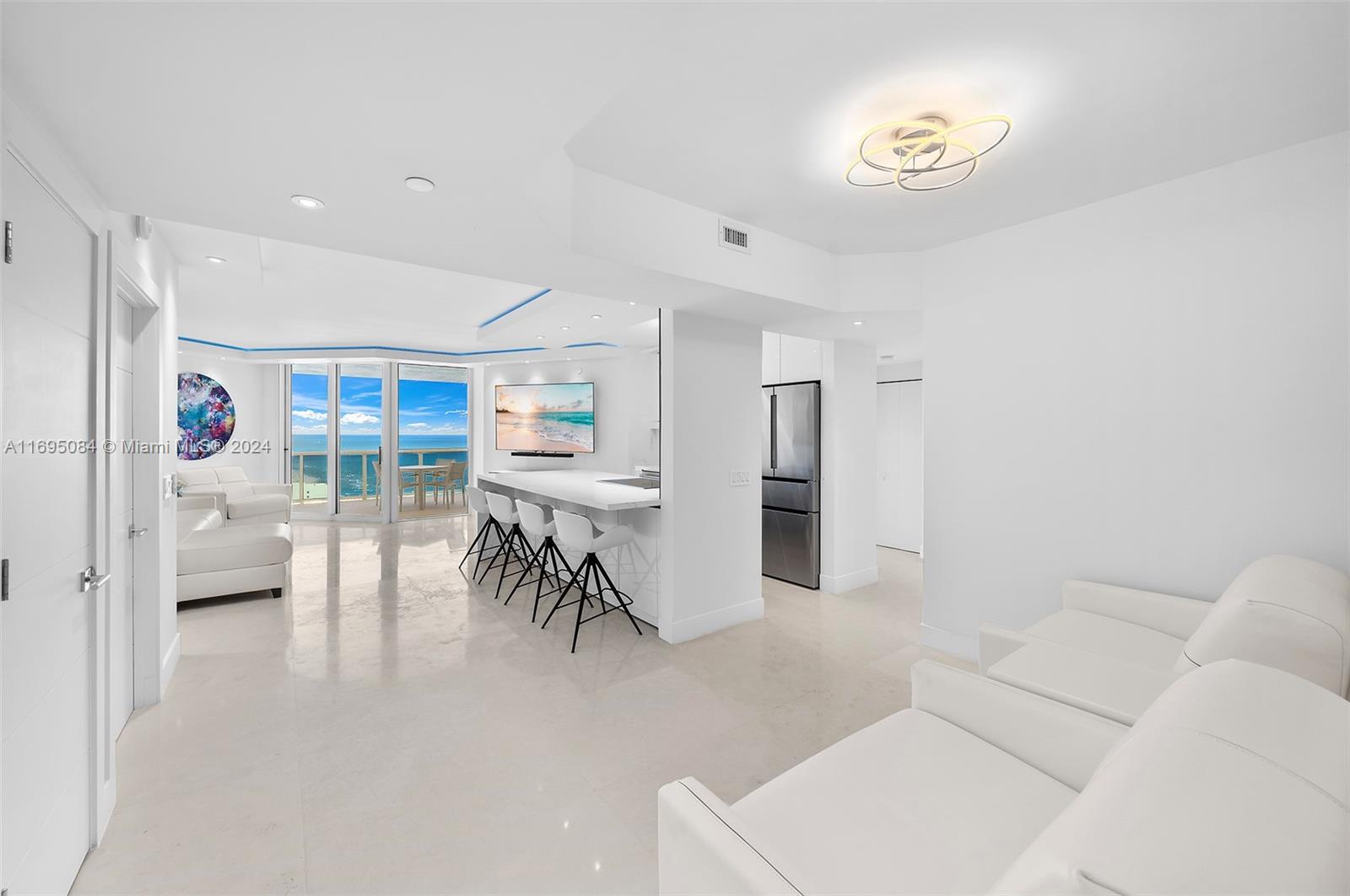4779 Collins Ave #3908, Miami Beach FL 33140