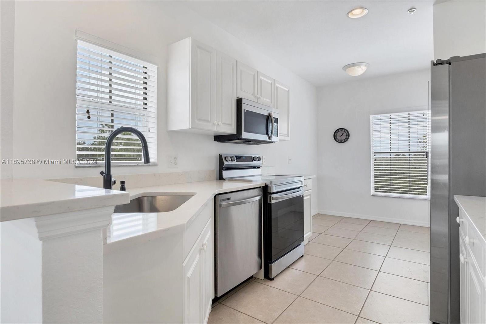 2140 Heron Lake Drive #308, Punta Gorda, Florida image 33