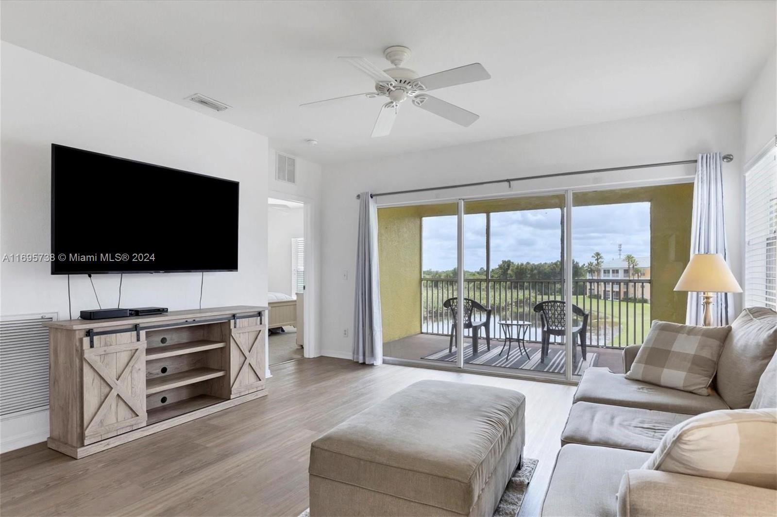 2140 Heron Lake Drive #308, Punta Gorda, Florida image 35