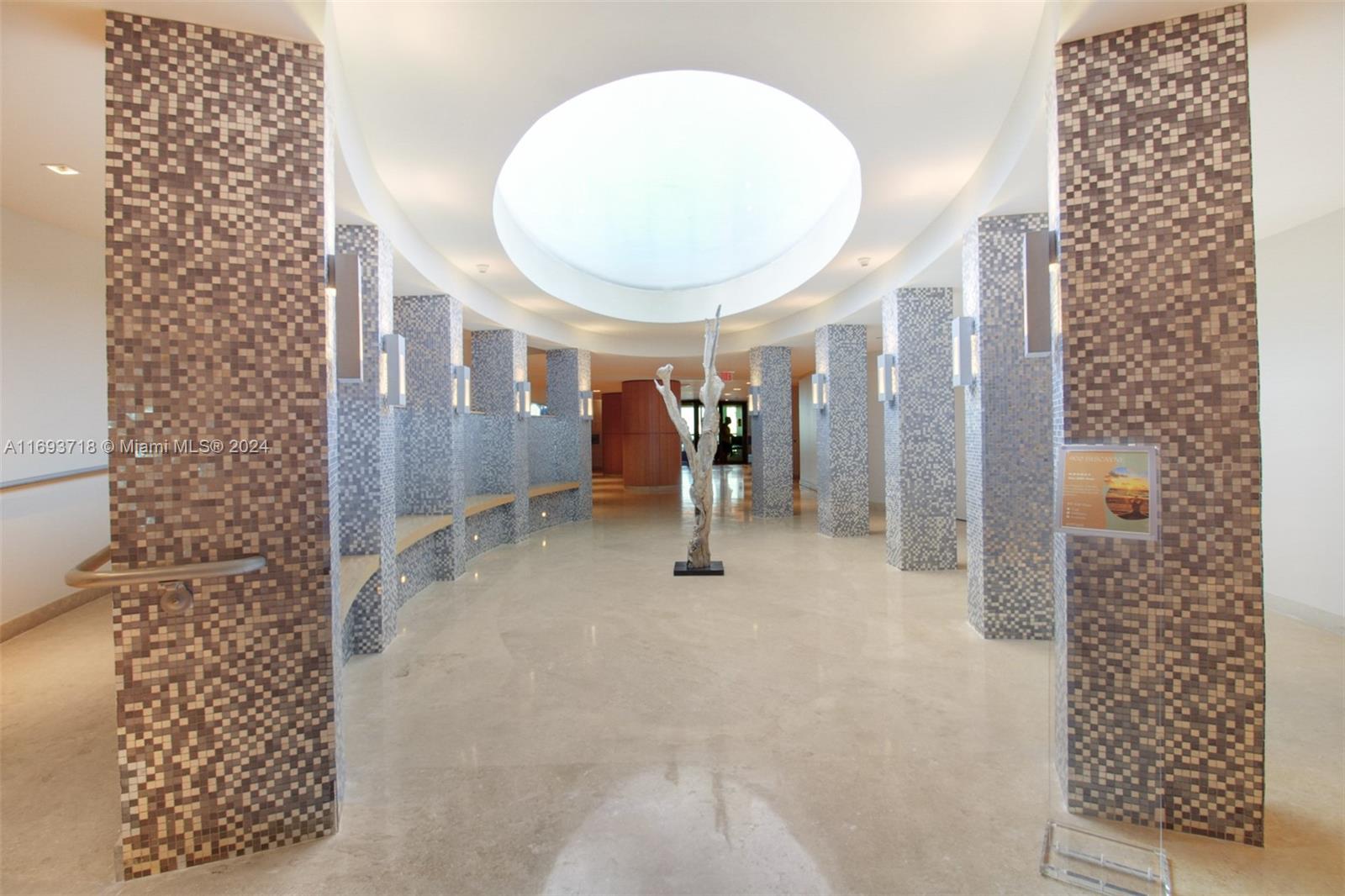 900 Biscayne Blvd #3004, Miami FL 33132