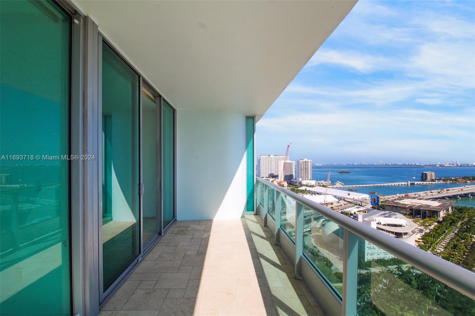 900 Biscayne Blvd #3004, Miami FL 33132
