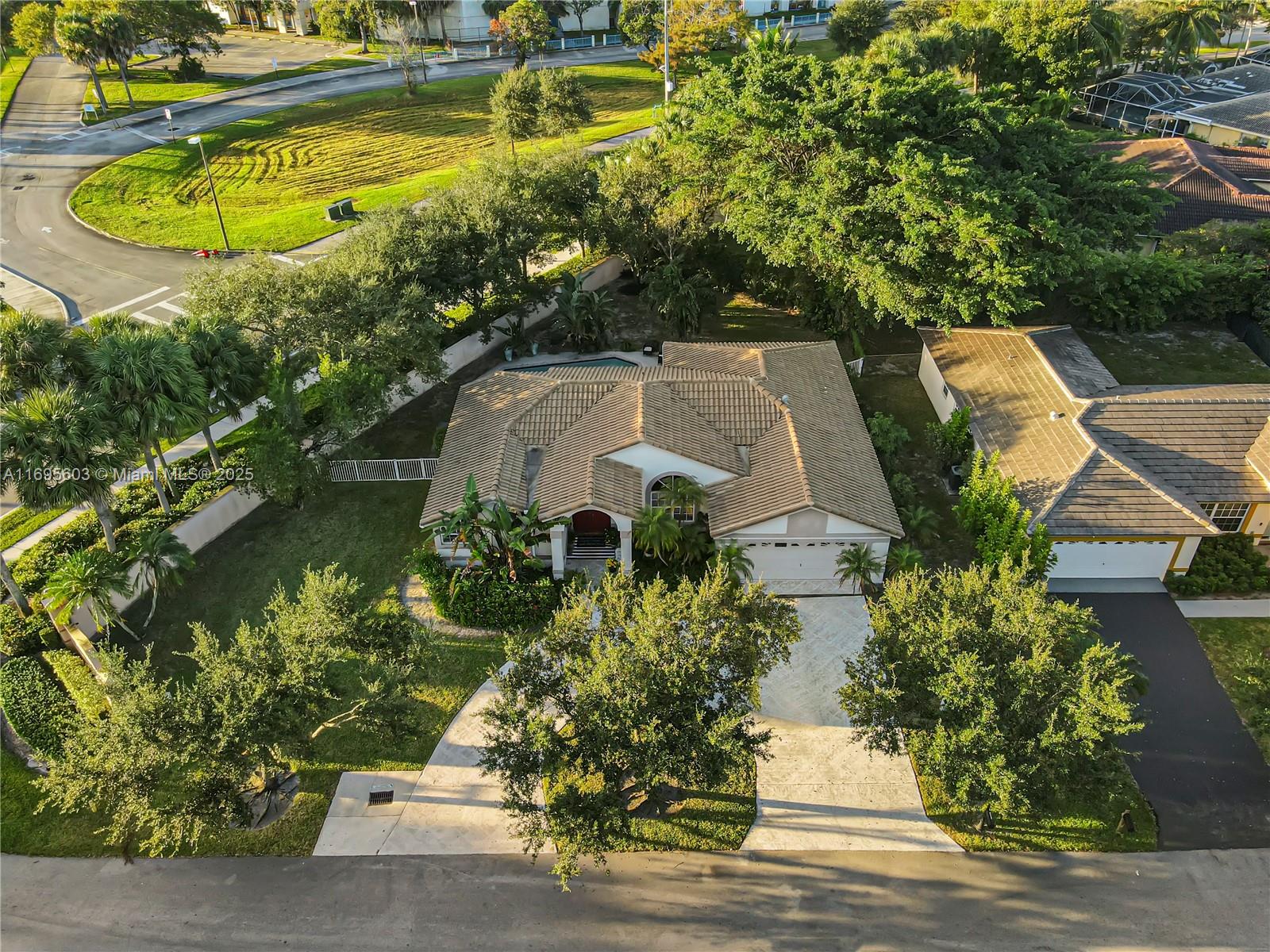 4152 NW 54th St, Coconut Creek, Florida image 1