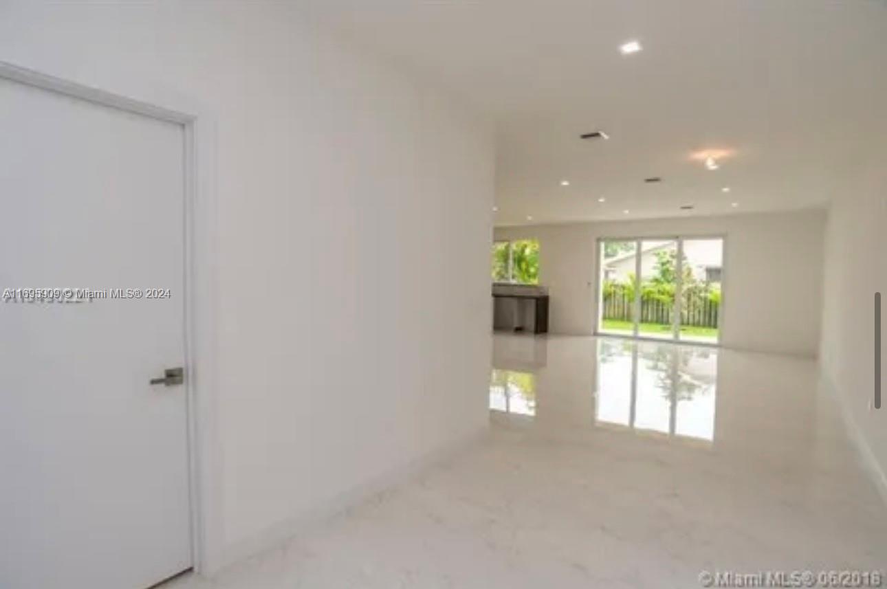 3710 Atlanta St, Hollywood, Florida image 11