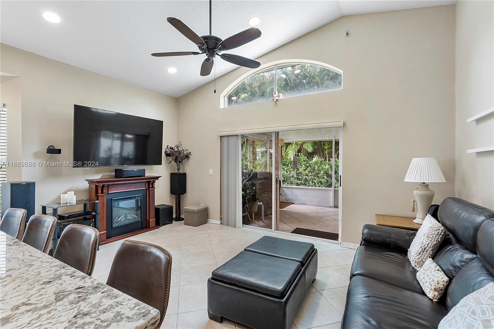 5001 SW 35th Ter, Hollywood, Florida image 15