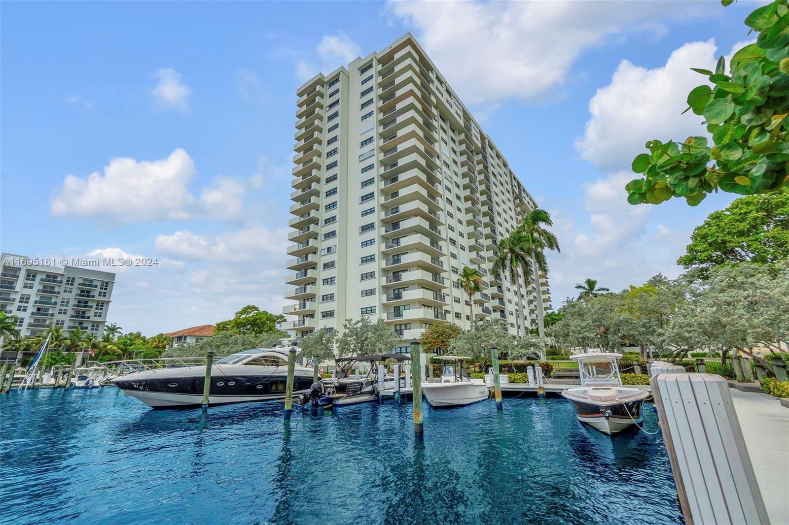 3200 N Port Royale Dr N #704, Fort Lauderdale, Florida image 1