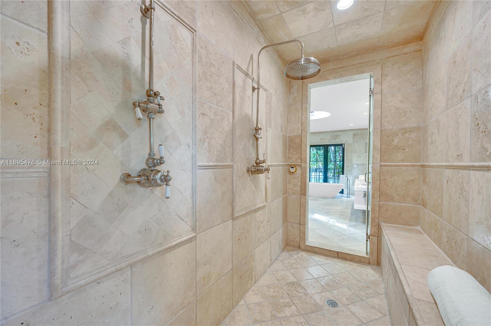 6065 Pine Tree Dr, Miami Beach, Florida image 35