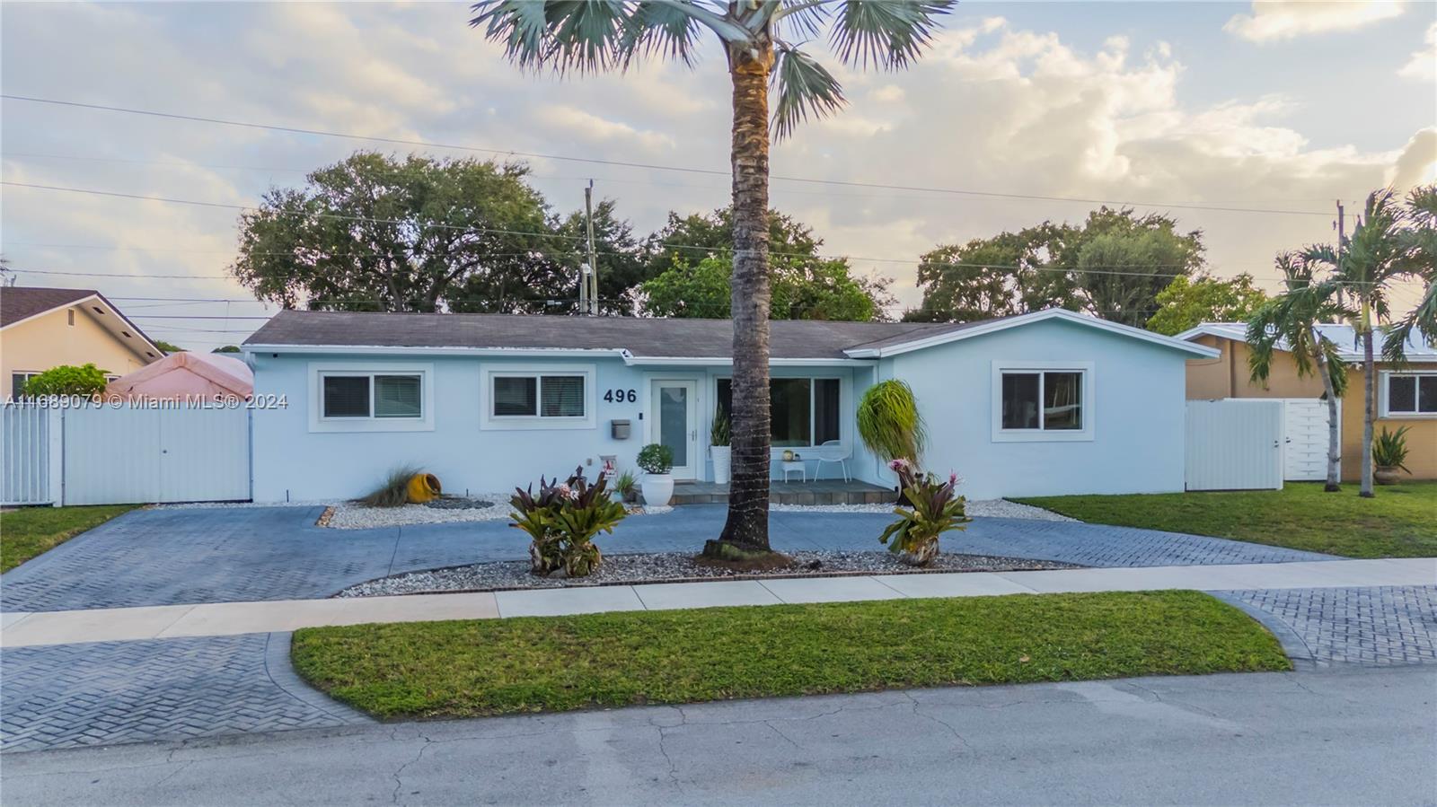 496 W 46th Pl, Hialeah, Florida image 3