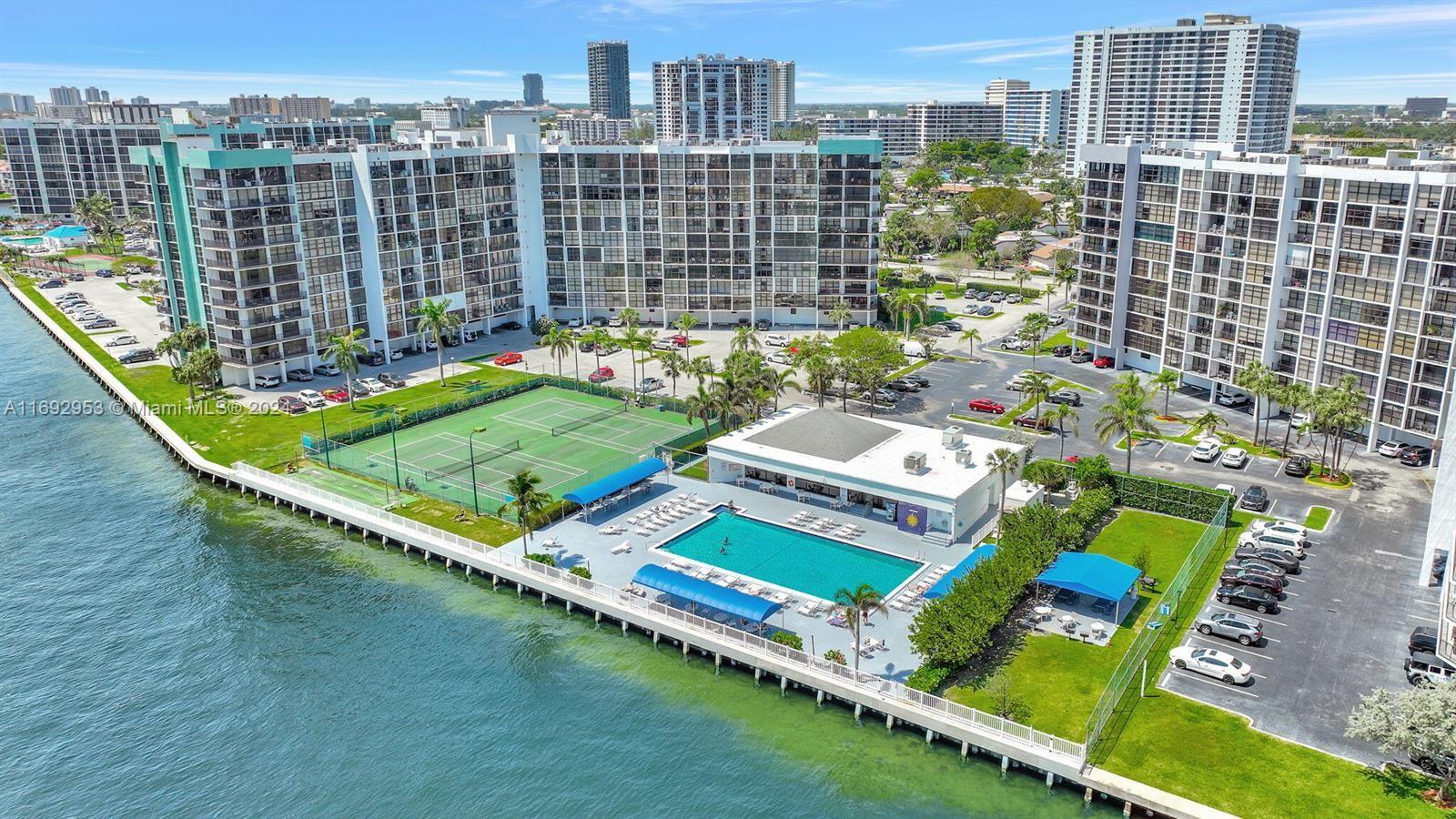 400 Leslie Dr #303, Hallandale Beach, Florida image 18