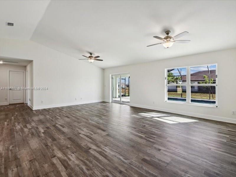 1212 Nw 17th St, Cape Coral, Florida image 9