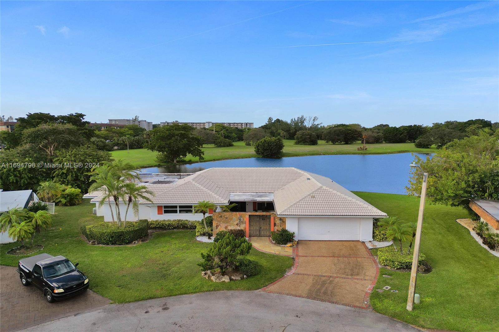 4400 King Palm Dr, Tamarac, Florida image 45