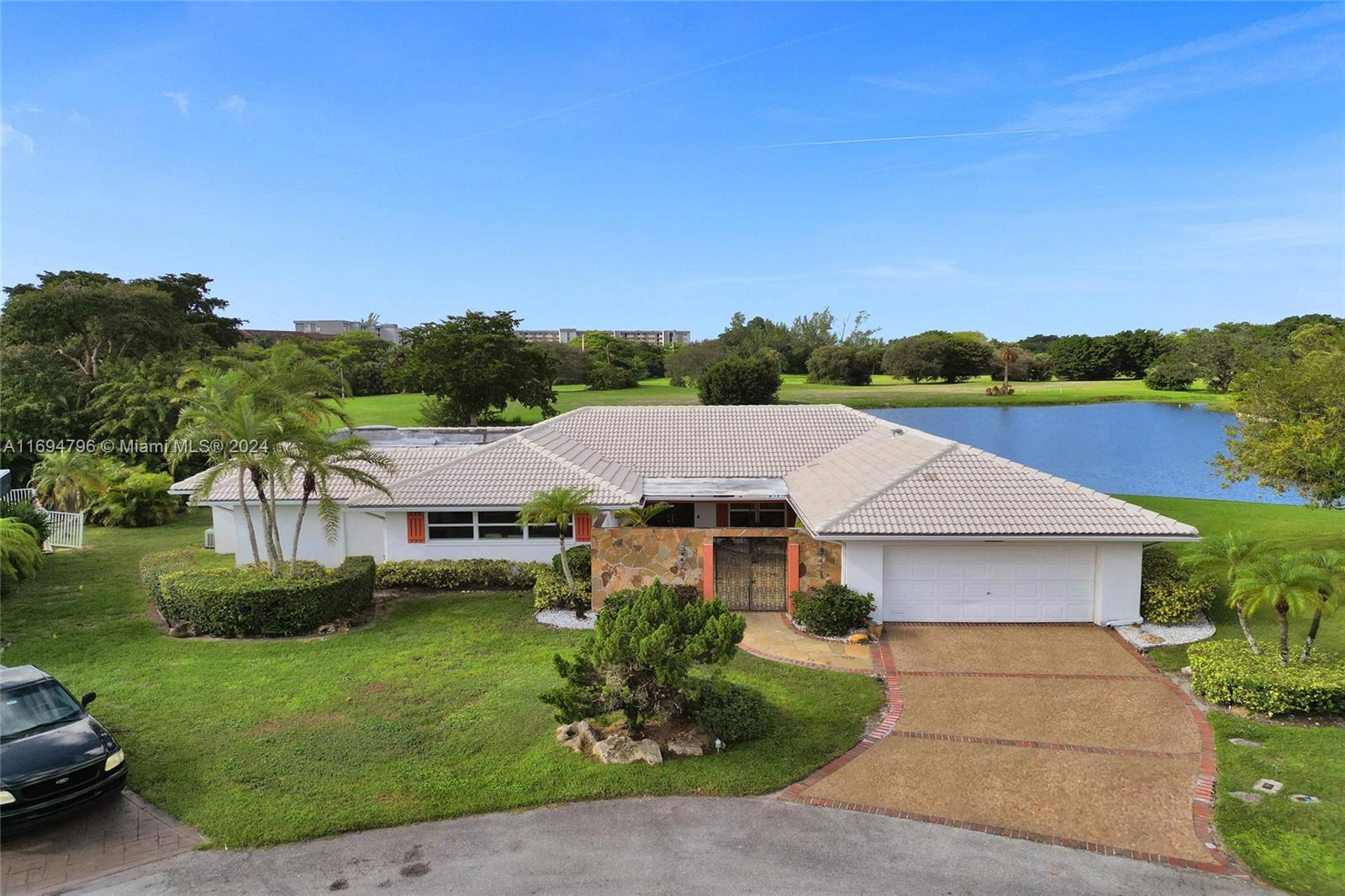 4400 King Palm Dr, Tamarac, Florida image 46