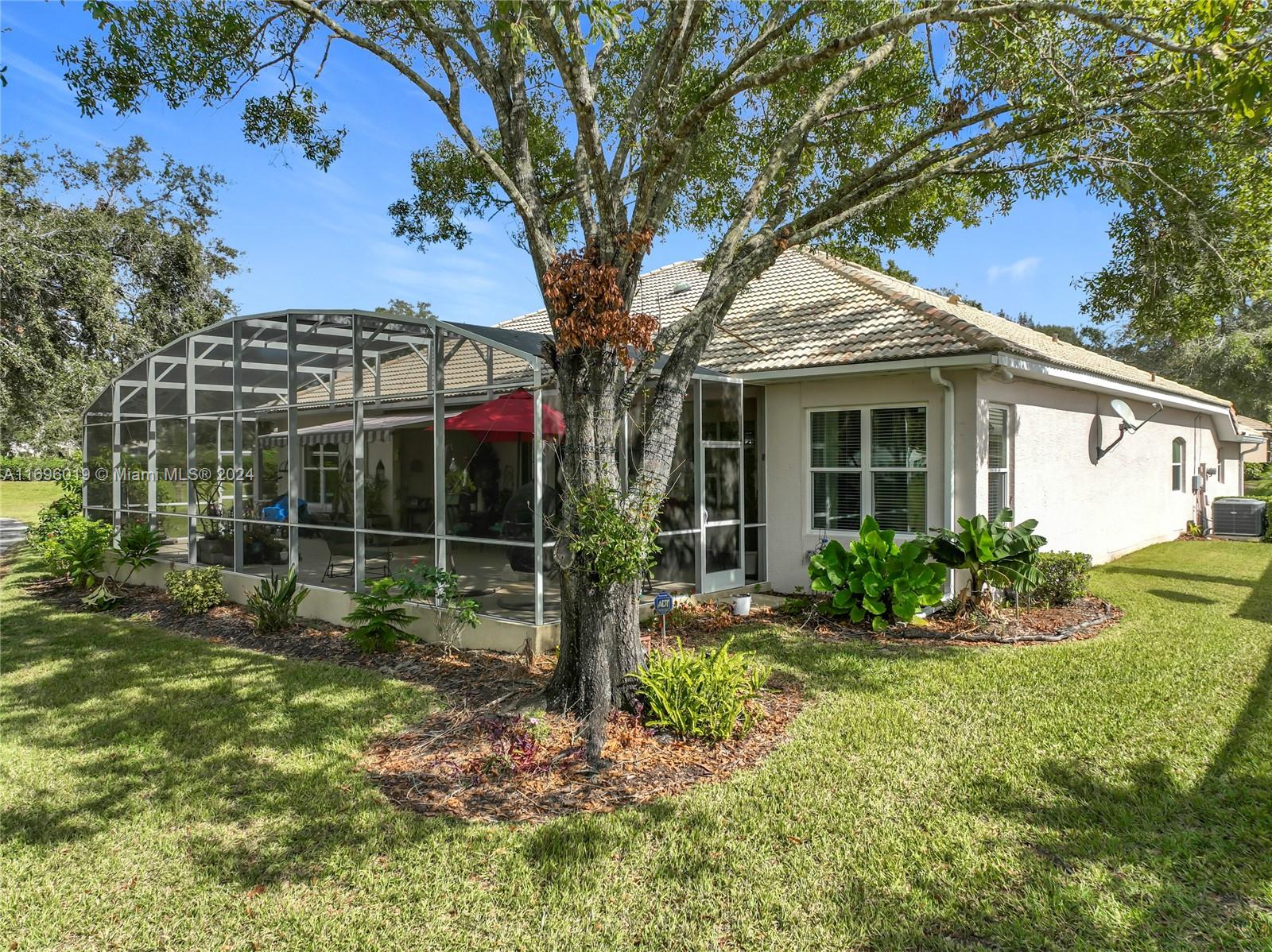 2111 Saint Ives Court, Clermont, Florida image 48