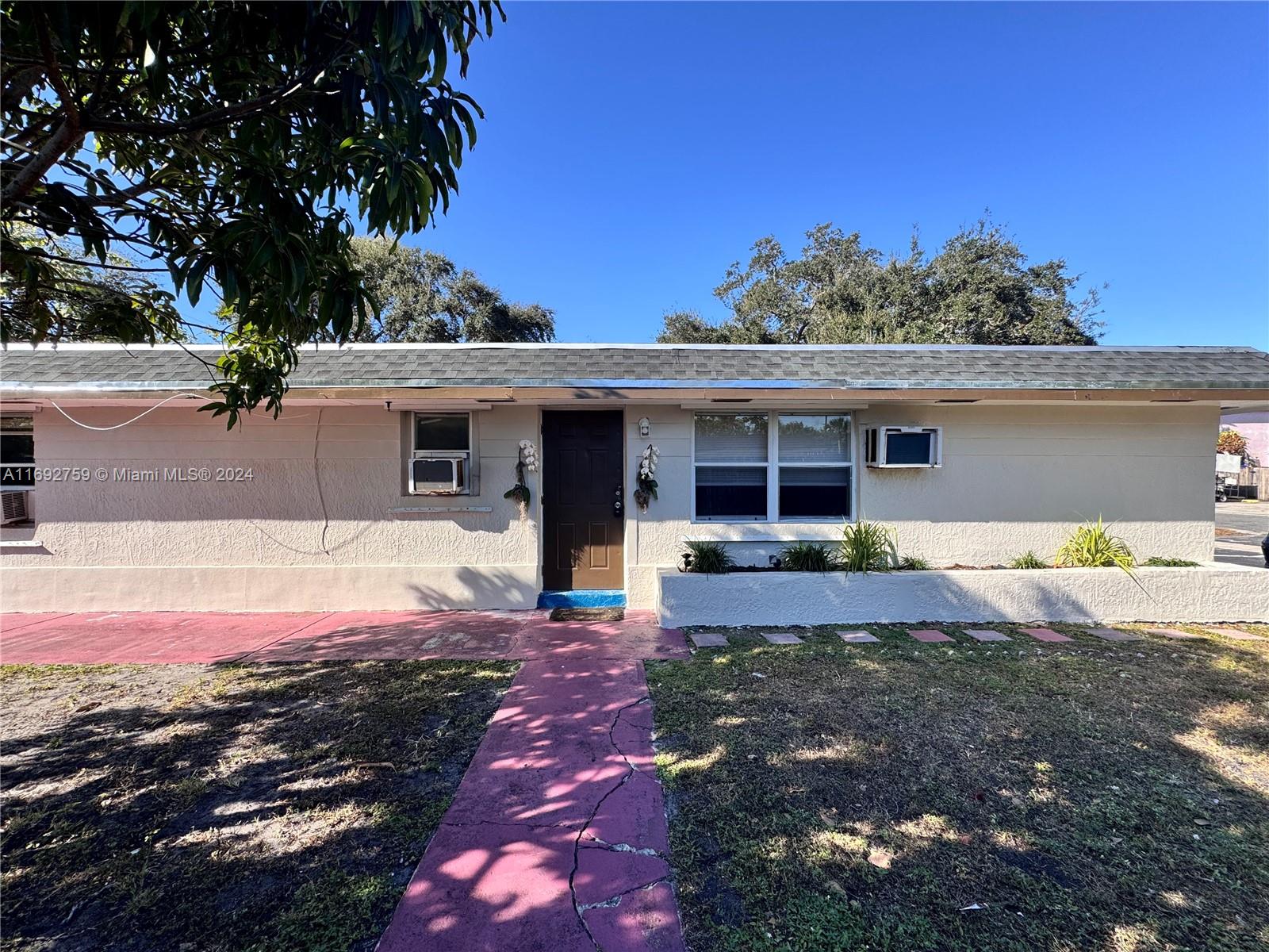 Residentialincome, Dania Beach, Florida image 8