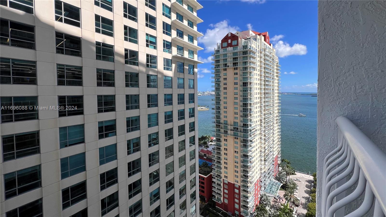 1200 Brickell Bay Dr #2814, Miami, Florida image 12