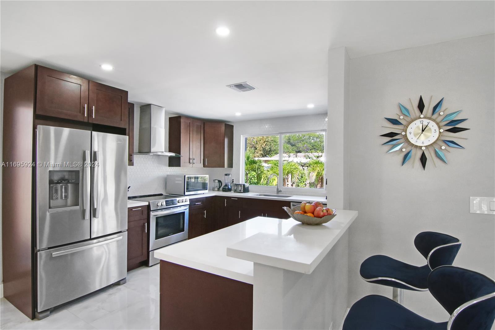 Residential, Hollywood, Florida image 31