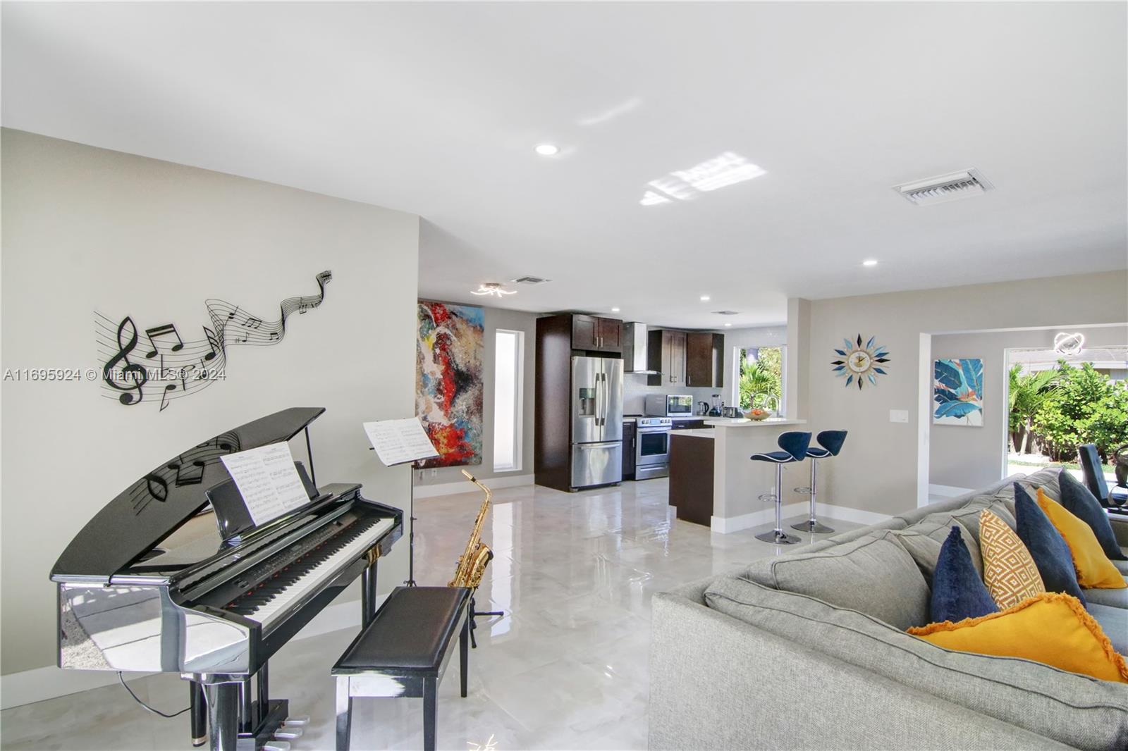 Residential, Hollywood, Florida image 38