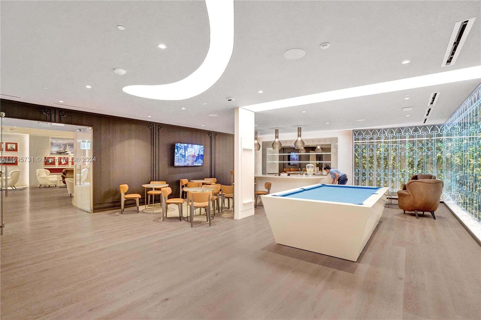 1000 Brickell Plaza #3905, Miami FL 33131