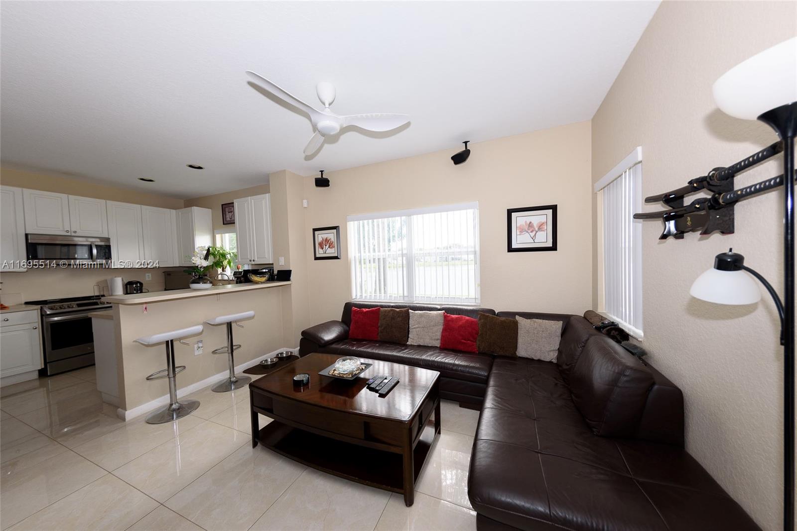 7482 NW 23rd St, Pembroke Pines, Florida image 19