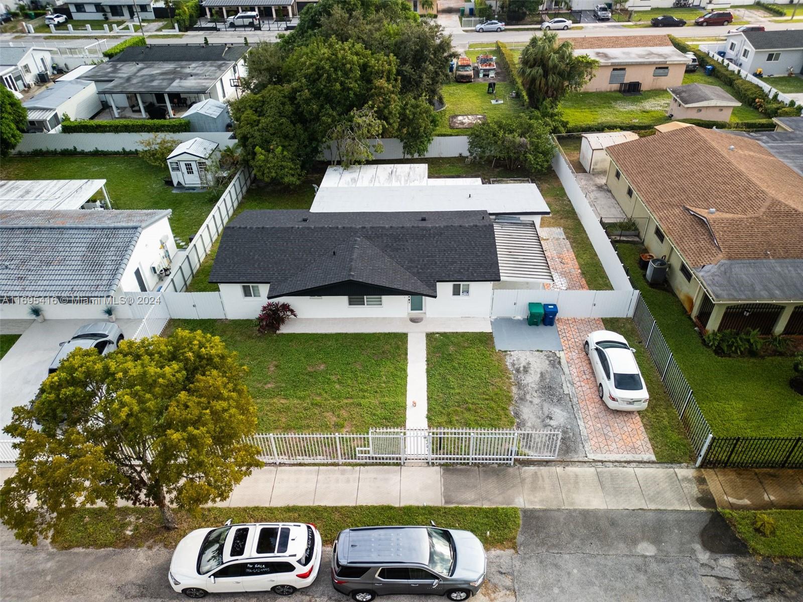 3410 NW 183rd St, Miami Gardens, Florida image 23