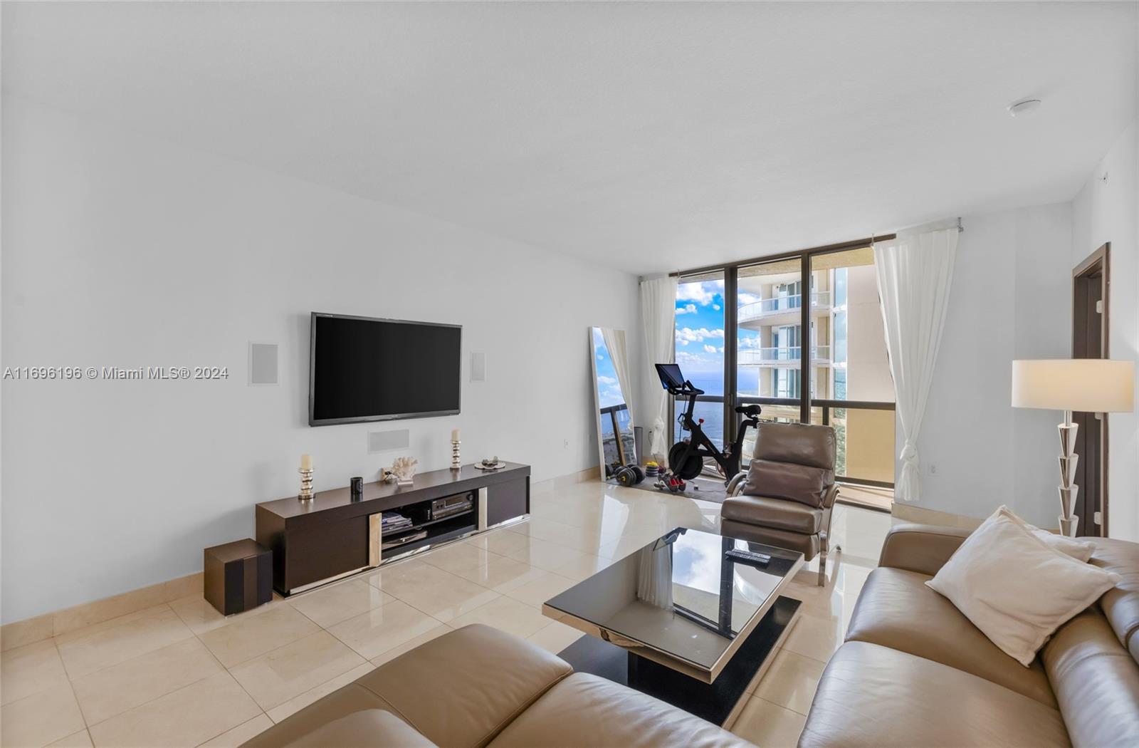 16275 Collins Ave #2202, Sunny Isles Beach, Florida image 11